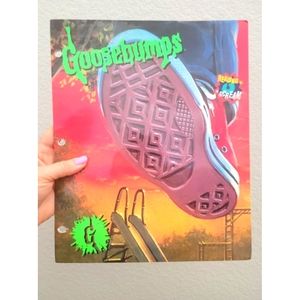 GENTLY USED Vintage Goosebumps 3-Ring Folder